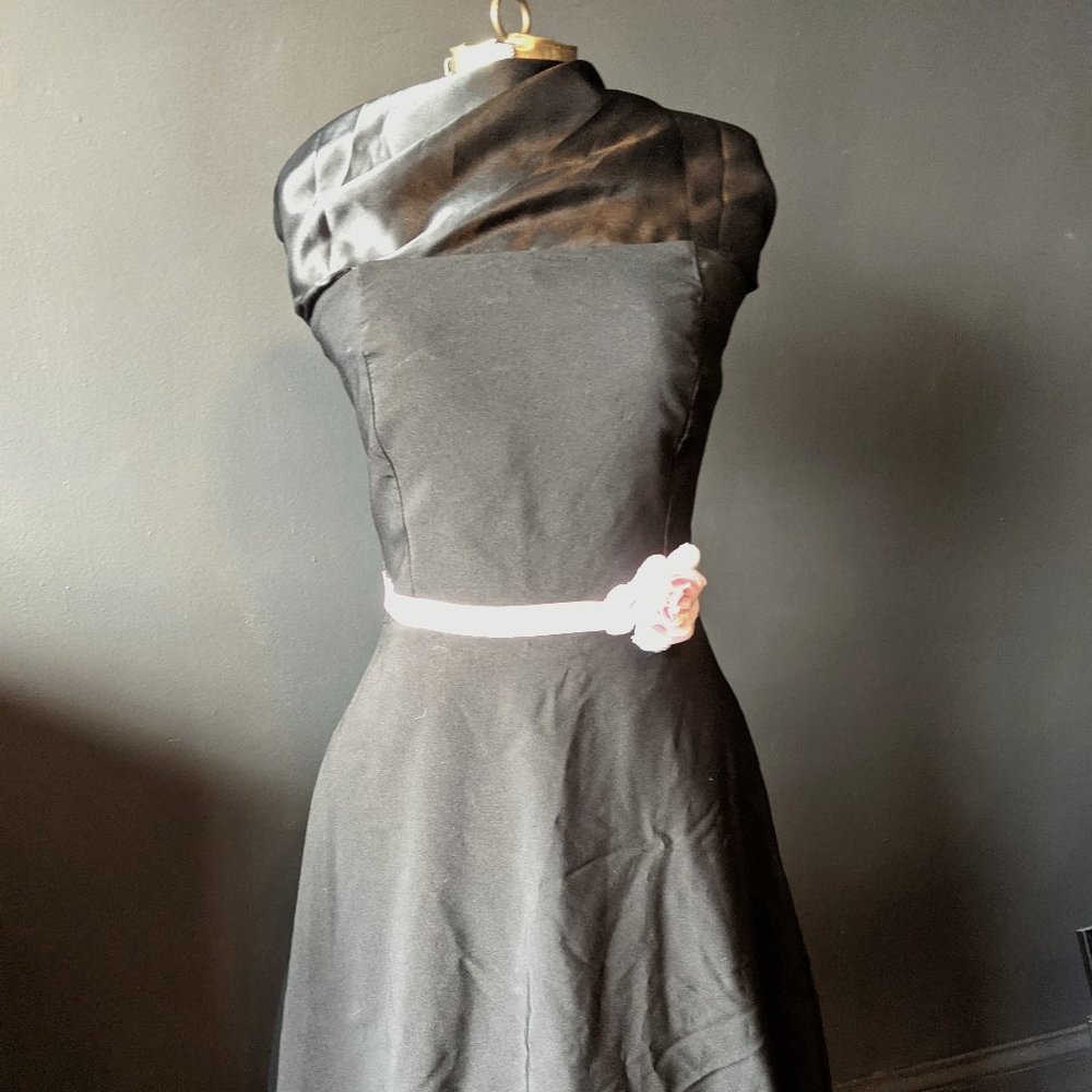Black 50's style dress with pink rose accent sz9